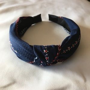 NWOT Navy Blue Floral Top Knot Crepe Headband